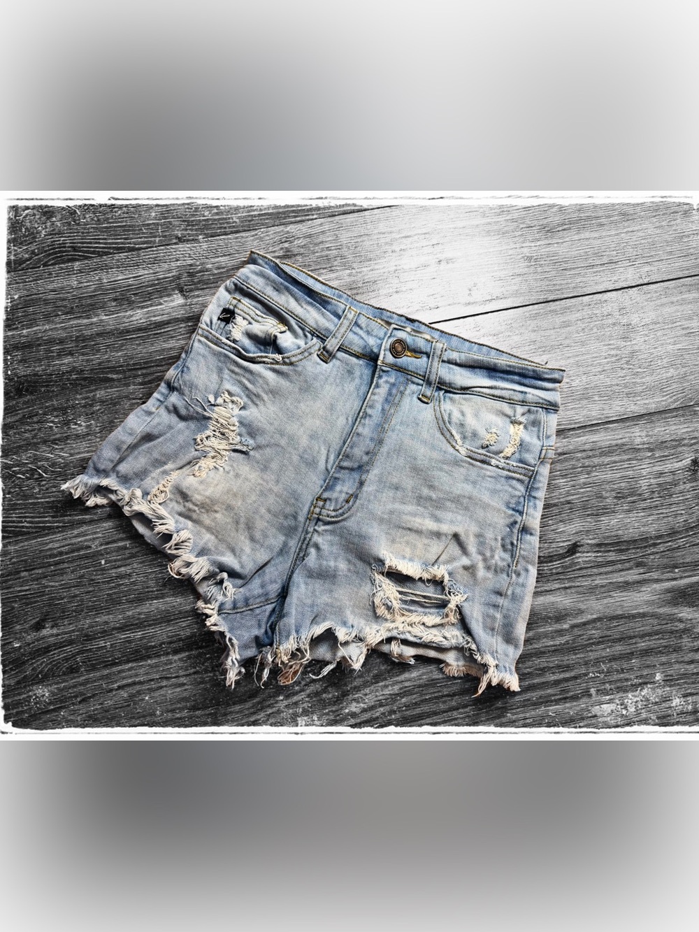 KanCan Light Wash Distressed Denim Cutoff Shorts